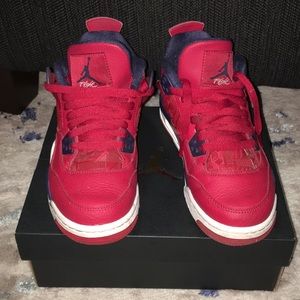 Jordan 4 retro